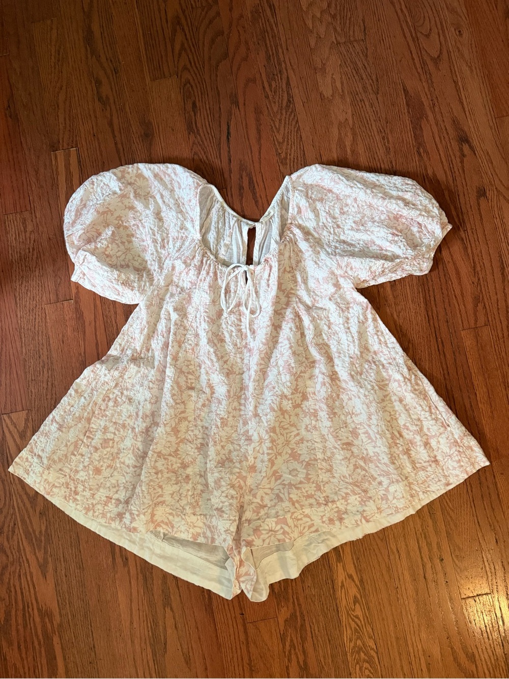 Tullabee Pink Floral Puff Sleeve Cottagecore Romper Medium - Picture 2 of 7